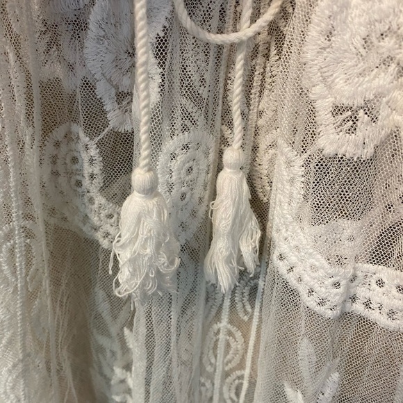 Women’s White Lace Embroidered Maxi Dress or Cover Up Medium Beautiful - Picture 7 of 16